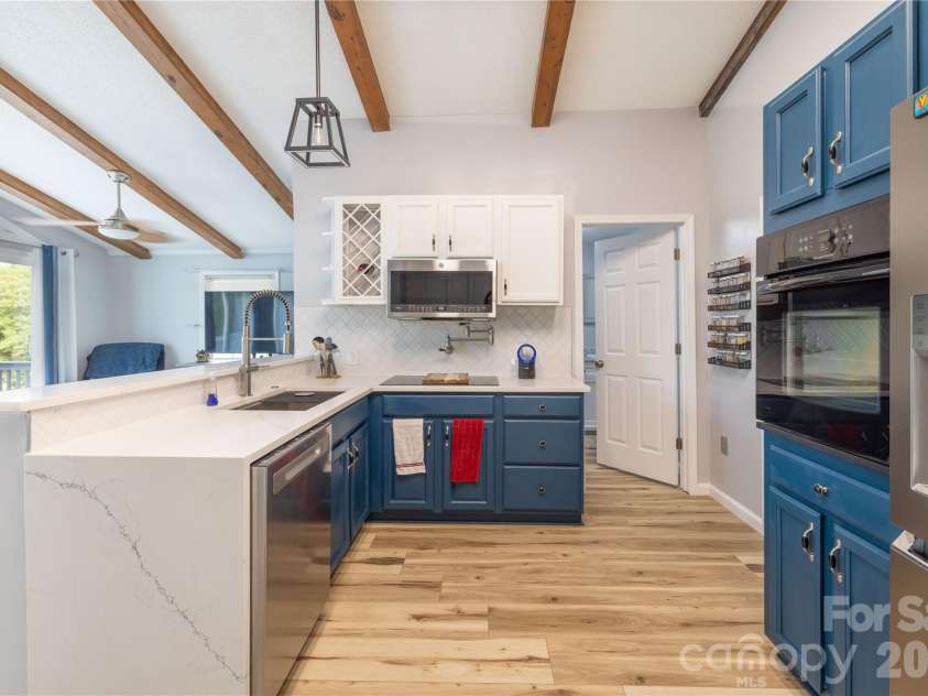 138 Strand Road, New London, NC 28127.  MLS# CAR4405795, YatesRealty ID 40275. 