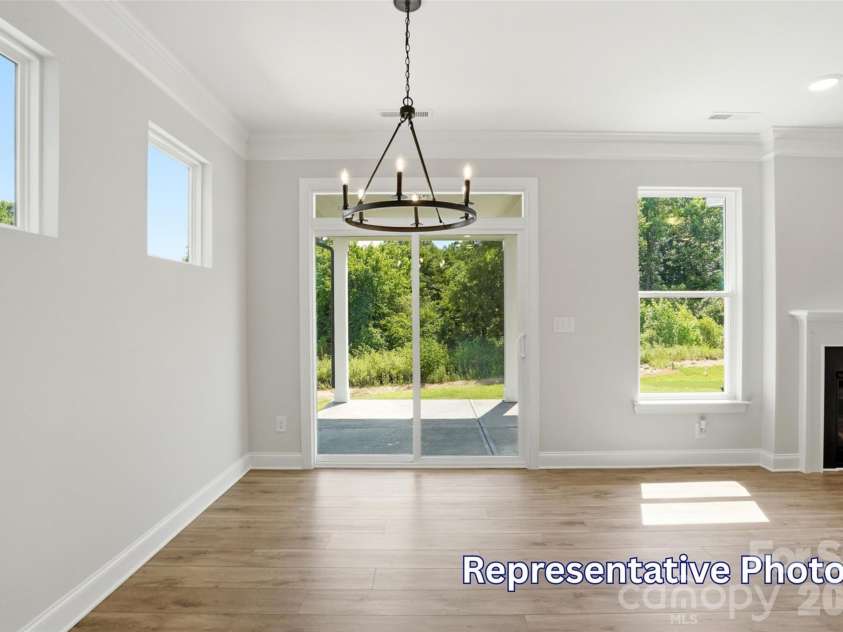 128 Swing Way, Troutman, NC 28166.  MLS# CAR4391618, YatesRealty ID 40277. Breakfast Area