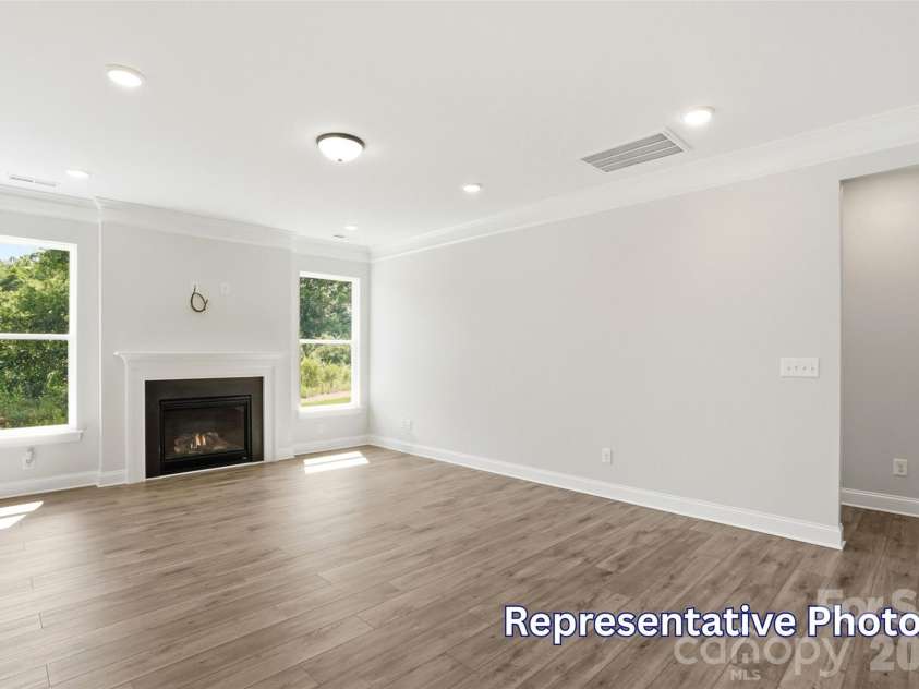 128 Swing Way, Troutman, NC 28166.  MLS# CAR4391618, YatesRealty ID 40277. Family Room