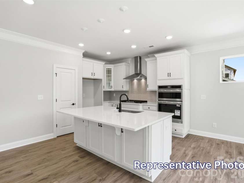 128 Swing Way, Troutman, NC 28166.  MLS# CAR4391618, YatesRealty ID 40277. Kitchen