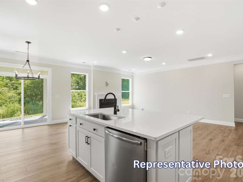 128 Swing Way, Troutman, NC 28166.  MLS# CAR4391618, YatesRealty ID 40277. Kitchen