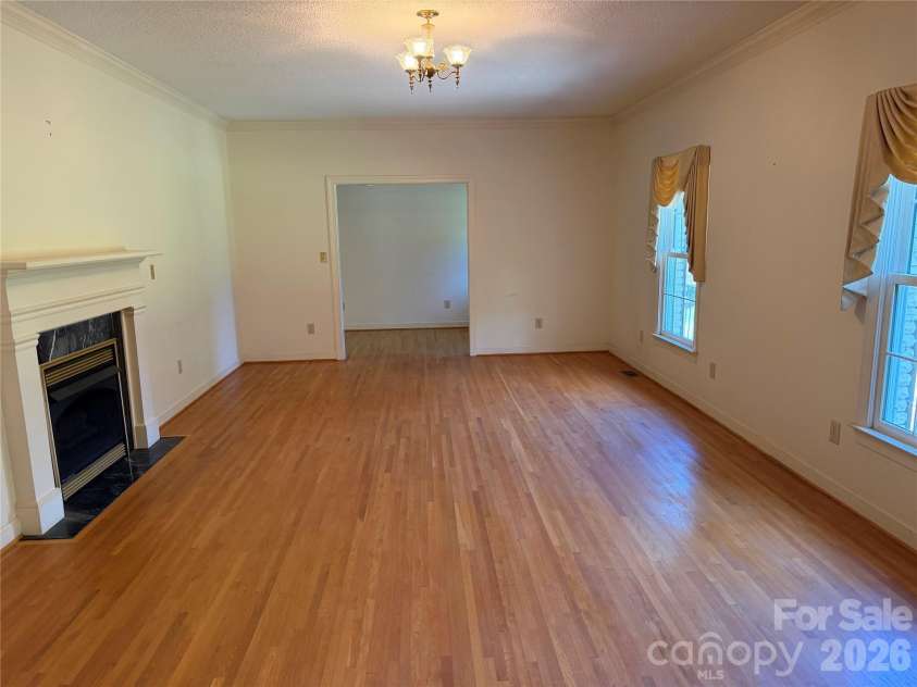 128 Temple Lane, Blacksburg, SC 29702.  MLS# CAR4391169, YatesRealty ID 40278. 