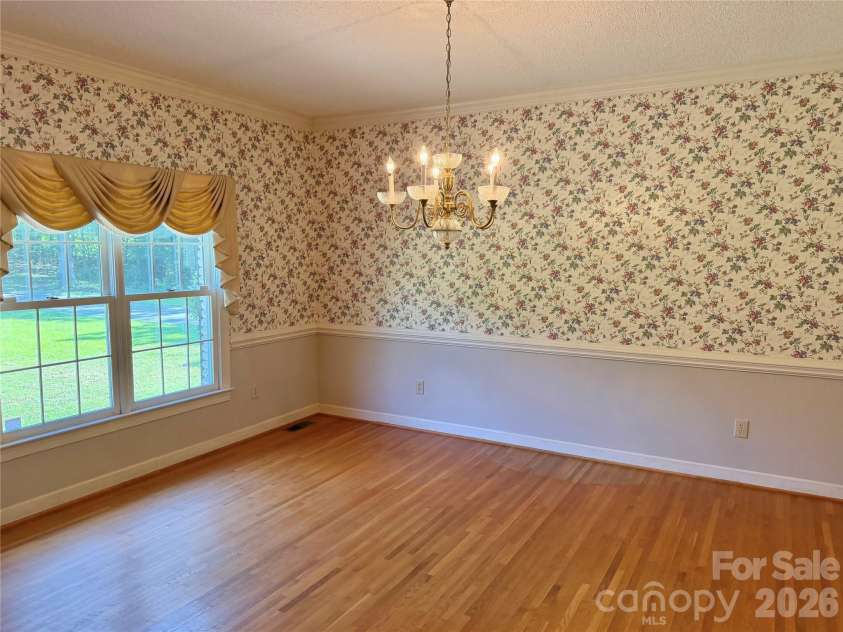 128 Temple Lane, Blacksburg, SC 29702.  MLS# CAR4391169, YatesRealty ID 40278. 
