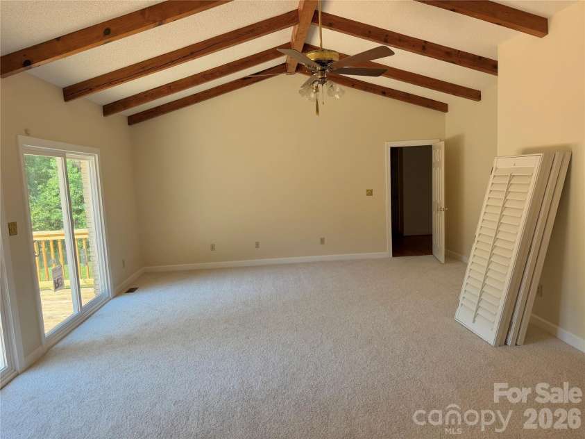 128 Temple Lane, Blacksburg, SC 29702.  MLS# CAR4391169, YatesRealty ID 40278. 