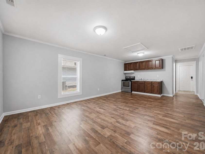 411 Orange Street, Shelby, NC 28150.  MLS# CAR4408504, YatesRealty ID 40281. 