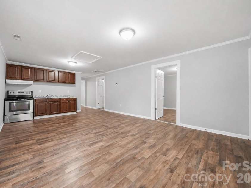 411 Orange Street, Shelby, NC 28150.  MLS# CAR4408504, YatesRealty ID 40281. 