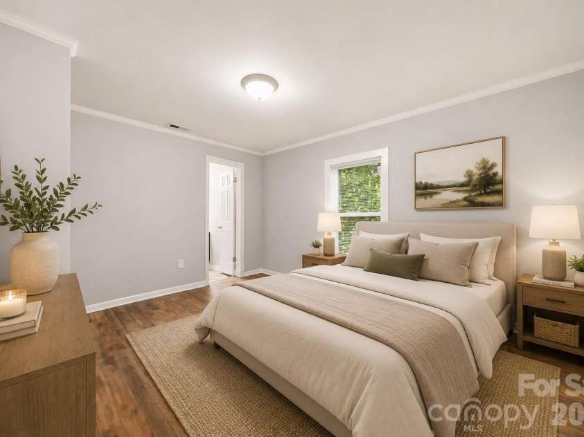 411 Orange Street, Shelby, NC 28150.  MLS# CAR4408504, YatesRealty ID 40281. 