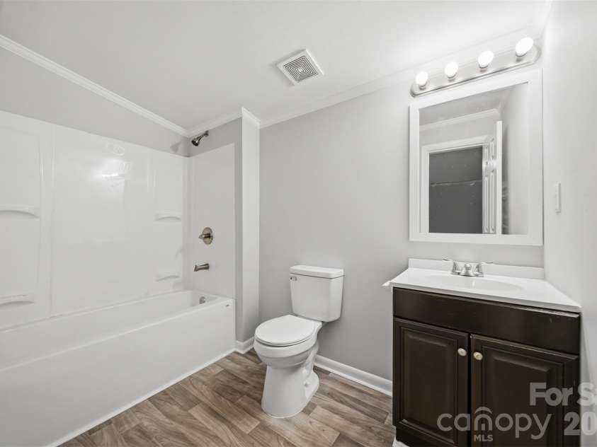 411 Orange Street, Shelby, NC 28150.  MLS# CAR4408504, YatesRealty ID 40281. 