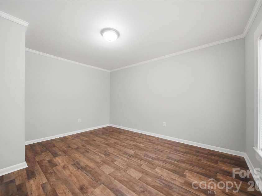 411 Orange Street, Shelby, NC 28150.  MLS# CAR4408504, YatesRealty ID 40281. 