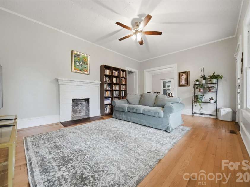 211 Lenoir Street, Morganton, NC 28655.  MLS# CAR4408095, YatesRealty ID 40285. 