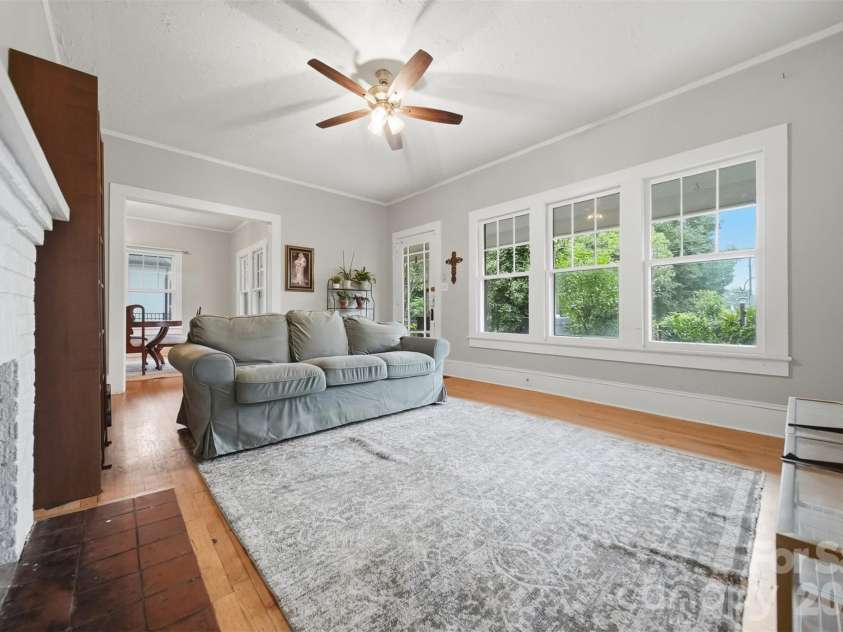 211 Lenoir Street, Morganton, NC 28655.  MLS# CAR4408095, YatesRealty ID 40285. 