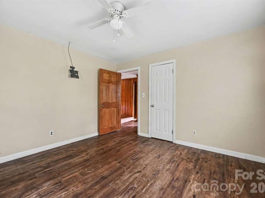 2333 Washburn Road, Shelby, NC 28150.  MLS# CAR4408534, YatesRealty ID 40286. 