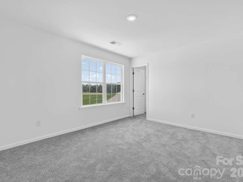 8121 McGarry Trail, Charlotte, NC 28214.  MLS# CAR4408988, YatesRealty ID 40288. 