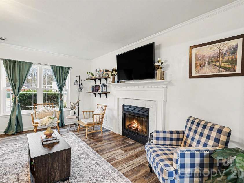 1636 Clooney Lane, Charlotte, NC 28262.  MLS# CAR4350925, YatesRealty ID 4029. 