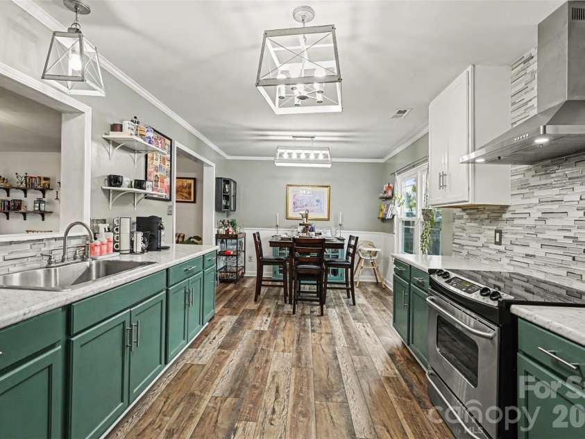 1636 Clooney Lane, Charlotte, NC 28262.  MLS# CAR4350925, YatesRealty ID 4029. 