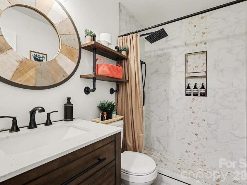 1636 Clooney Lane, Charlotte, NC 28262.  MLS# CAR4350925, YatesRealty ID 4029. 