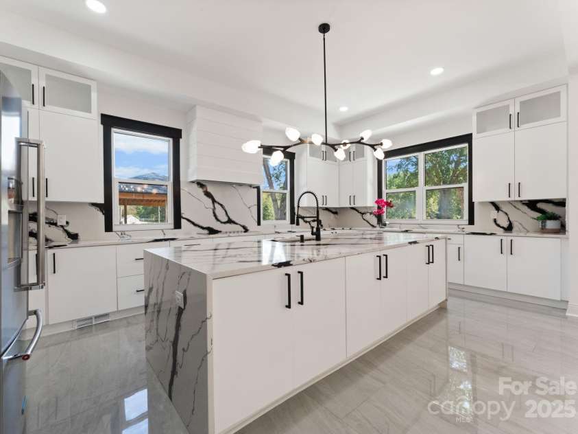 116 Bent Twig Drive, Statesville, NC 28677.  MLS# CAR4315831, YatesRealty ID 403. 