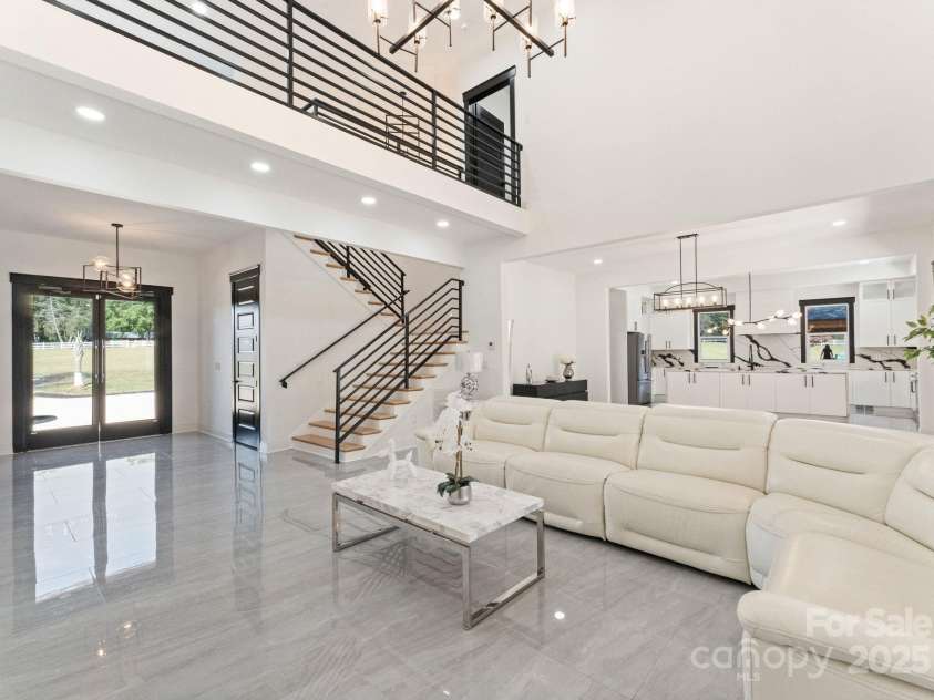 116 Bent Twig Drive, Statesville, NC 28677.  MLS# CAR4315831, YatesRealty ID 403. 