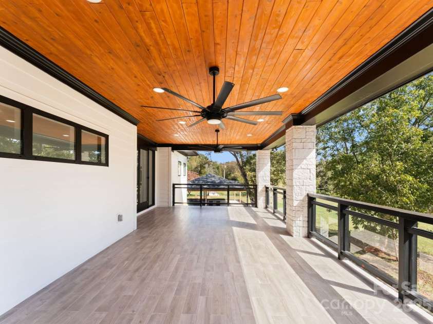 116 Bent Twig Drive, Statesville, NC 28677.  MLS# CAR4315831, YatesRealty ID 403. 