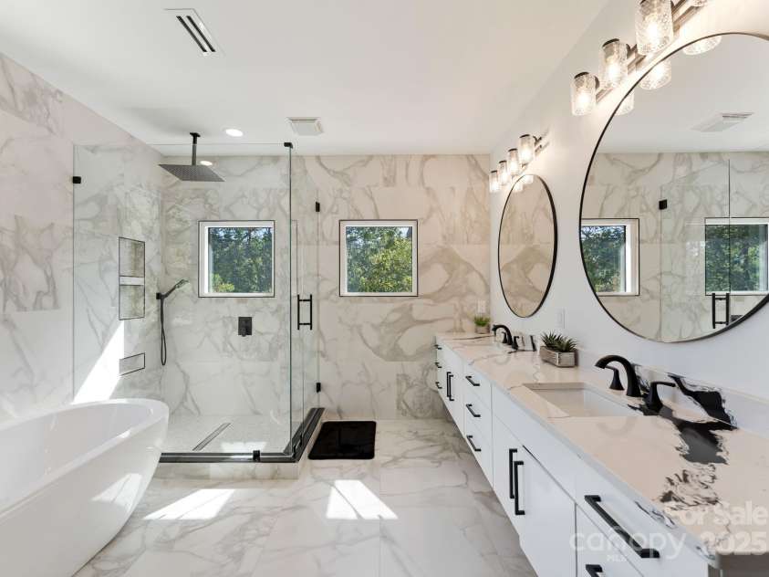 116 Bent Twig Drive, Statesville, NC 28677.  MLS# CAR4315831, YatesRealty ID 403. 