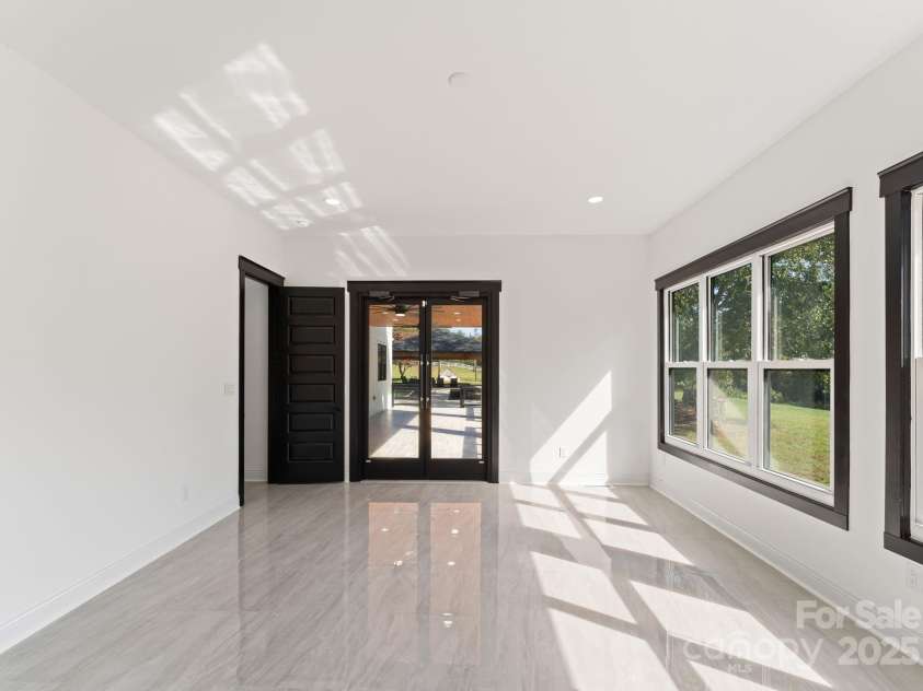 116 Bent Twig Drive, Statesville, NC 28677.  MLS# CAR4315831, YatesRealty ID 403. 