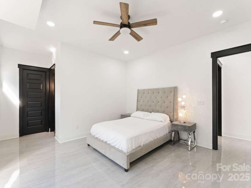 116 Bent Twig Drive, Statesville, NC 28677.  MLS# CAR4315831, YatesRealty ID 403. 