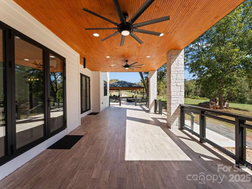 116 Bent Twig Drive, Statesville, NC 28677.  MLS# CAR4315831, YatesRealty ID 403. 