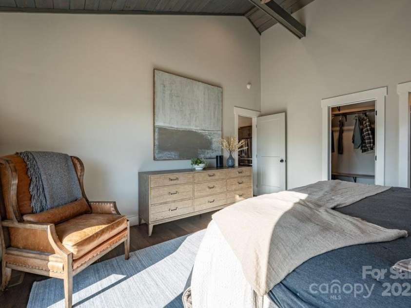 92 Grouseberry Drive, Banner Elk, NC 28604.  MLS# CAR4242581, YatesRealty ID 4030. 