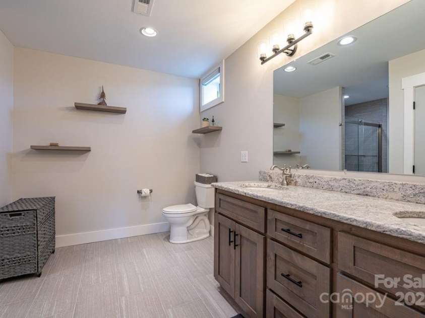 92 Grouseberry Drive, Banner Elk, NC 28604.  MLS# CAR4242581, YatesRealty ID 4030. 