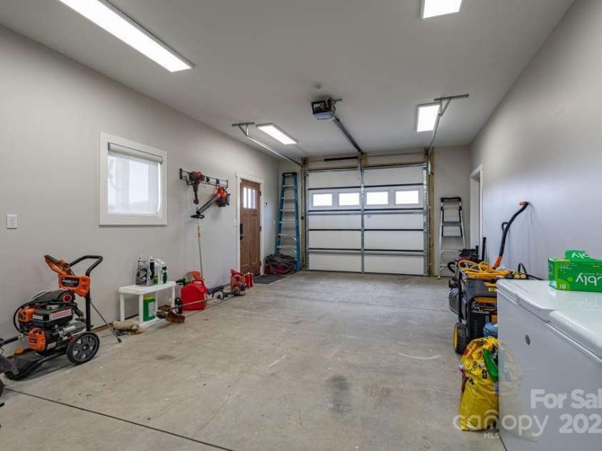 92 Grouseberry Drive, Banner Elk, NC 28604.  MLS# CAR4242581, YatesRealty ID 4030. 