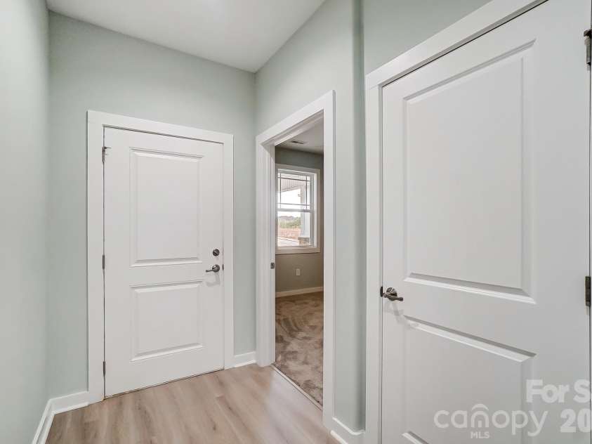2866 15th Avenue Place, Hickory, NC 28602.  MLS# CAR4408998, YatesRealty ID 40305. 