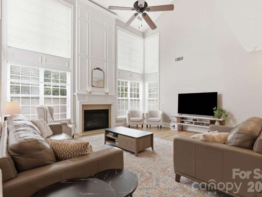 5098 Cressingham Drive, Fort Mill, SC 29707.  MLS# CAR4408612, YatesRealty ID 40307. 