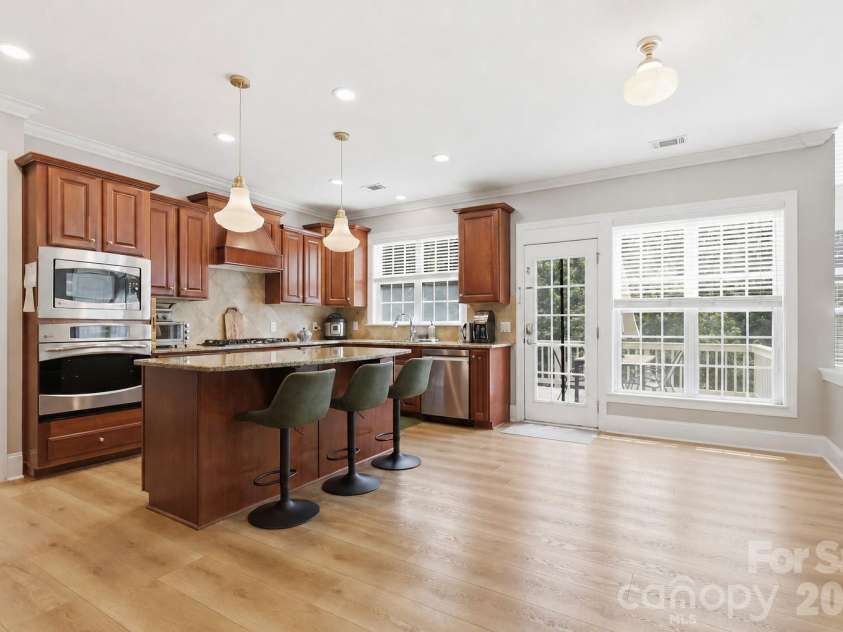 5098 Cressingham Drive, Fort Mill, SC 29707.  MLS# CAR4408612, YatesRealty ID 40307. 
