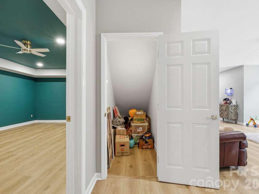 5098 Cressingham Drive, Fort Mill, SC 29707.  MLS# CAR4408612, YatesRealty ID 40307. 