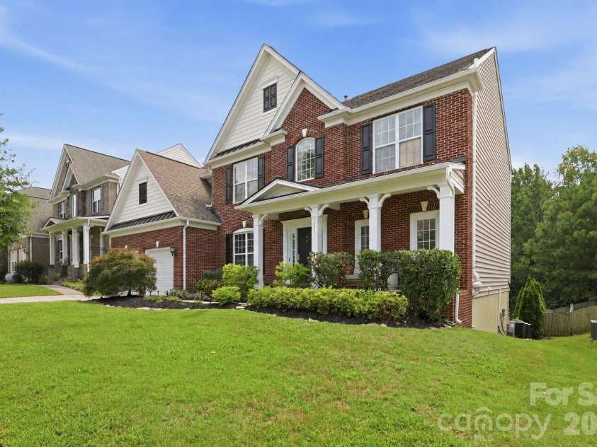 5098 Cressingham Drive, Fort Mill, SC 29707.  MLS# CAR4408612, YatesRealty ID 40307. 