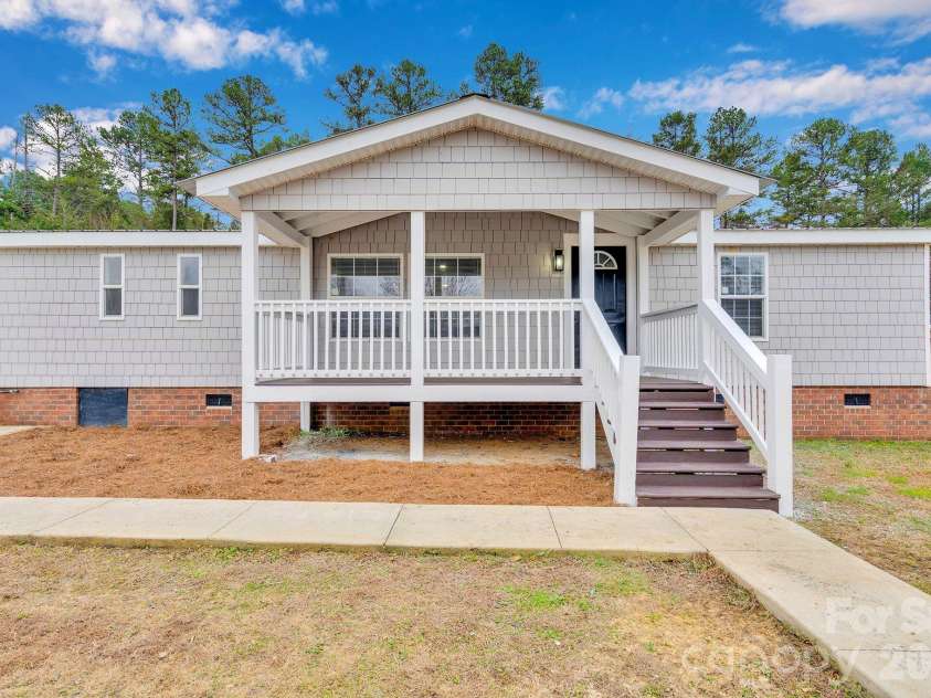 1317 Rachel Lane, Salisbury, NC 28147.  MLS# CAR4334985, YatesRealty ID 4031. 