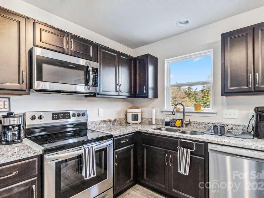 213 Morton Street, Shelby, NC 28152.  MLS# CAR4242582, YatesRealty ID 4031. 