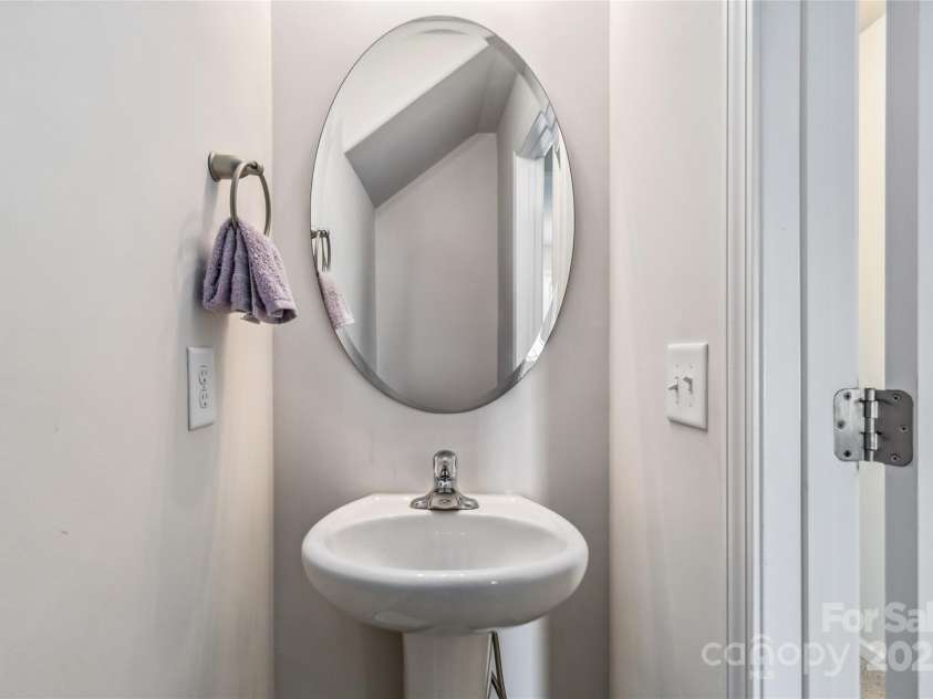 213 Morton Street, Shelby, NC 28152.  MLS# CAR4242582, YatesRealty ID 4031. 