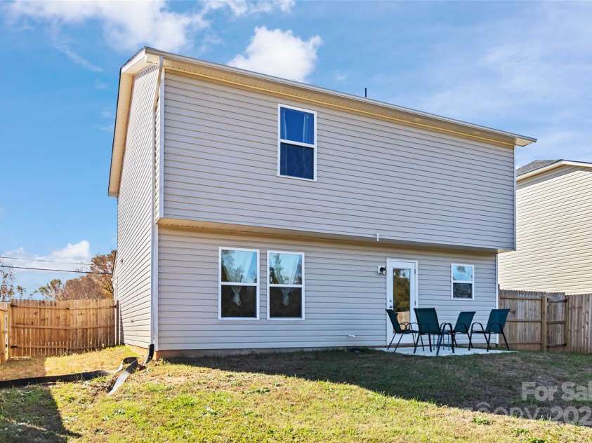 213 Morton Street, Shelby, NC 28152.  MLS# CAR4242582, YatesRealty ID 4031. 