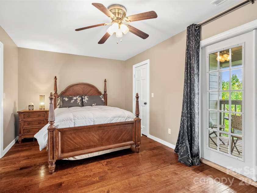 41 Rotunda Circle, Asheville, NC 28806.  MLS# CAR4225477, YatesRealty ID 4031. 