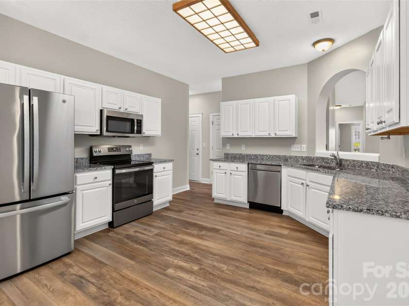 13824 Hastings Farm Road, Huntersville, NC 28078.  MLS# CAR4408997, YatesRealty ID 40310. 