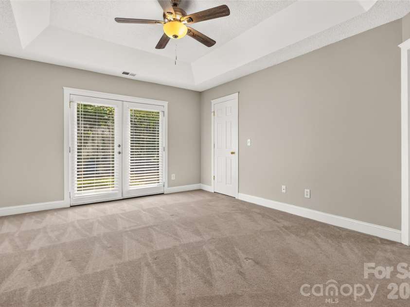 13824 Hastings Farm Road, Huntersville, NC 28078.  MLS# CAR4408997, YatesRealty ID 40310. 