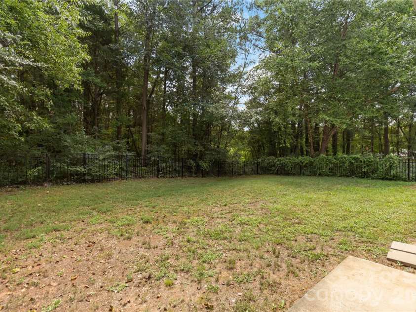 13824 Hastings Farm Road, Huntersville, NC 28078.  MLS# CAR4408997, YatesRealty ID 40310. 