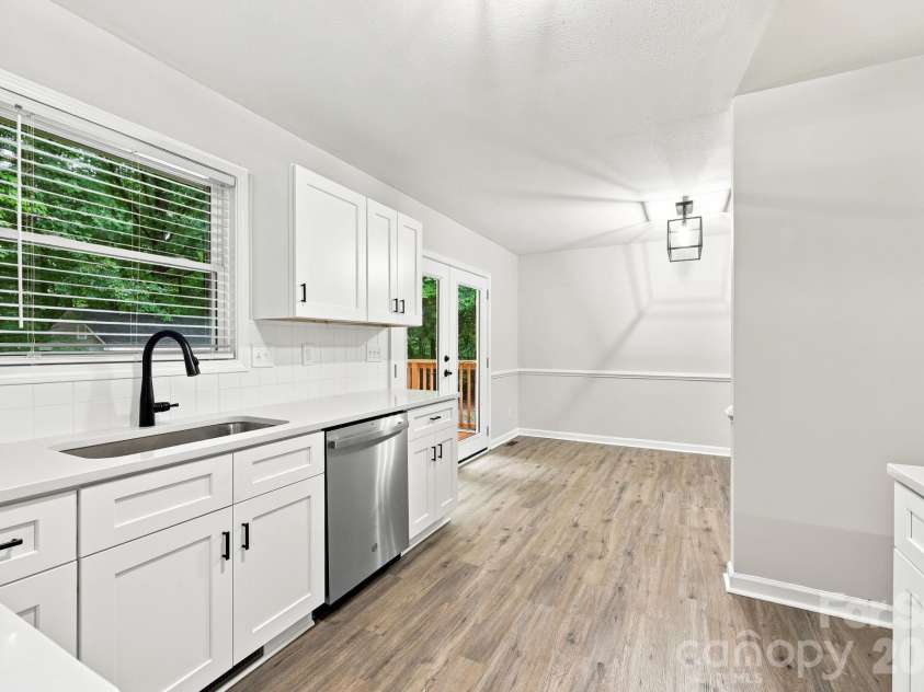 160 Birchwood Drive, Salisbury, NC 28146.  MLS# CAR4409143, YatesRealty ID 40312. 