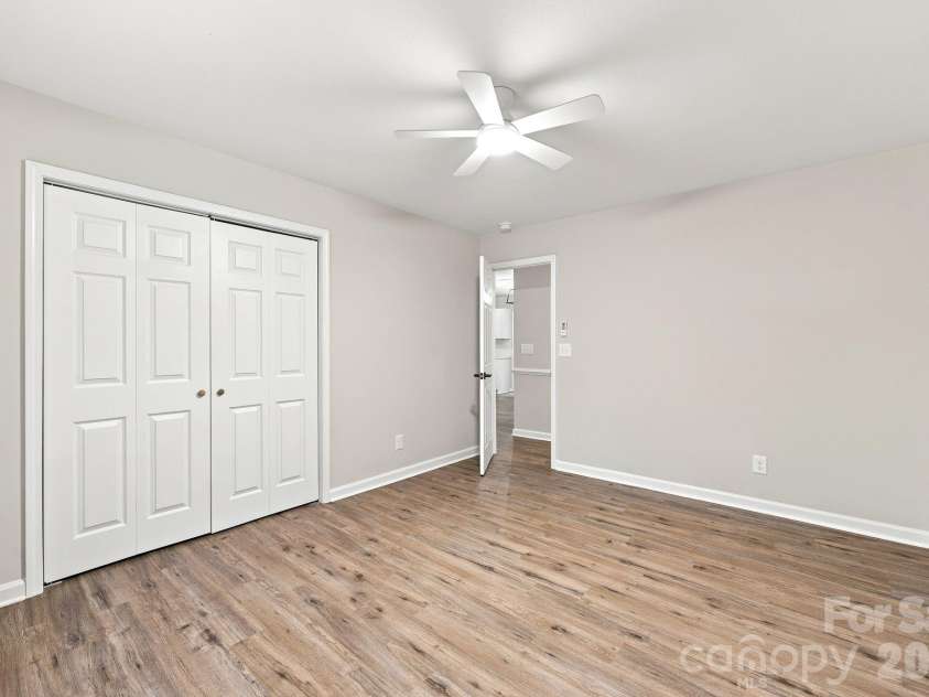 160 Birchwood Drive, Salisbury, NC 28146.  MLS# CAR4409143, YatesRealty ID 40312. 