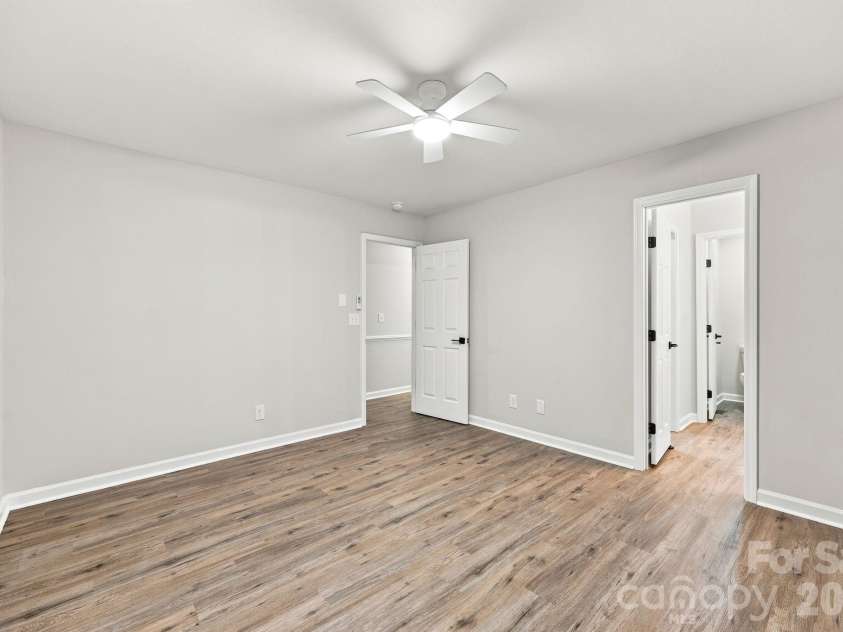 160 Birchwood Drive, Salisbury, NC 28146.  MLS# CAR4409143, YatesRealty ID 40312. 