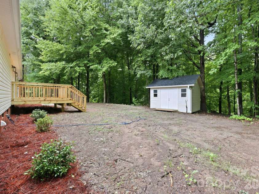 160 Birchwood Drive, Salisbury, NC 28146.  MLS# CAR4409143, YatesRealty ID 40312. 