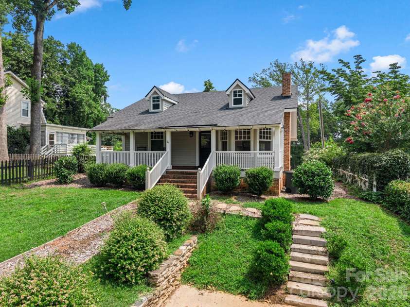 143 Broadway Avenue, Tryon, NC 28782.  MLS# CAR4409140, YatesRealty ID 40315. 