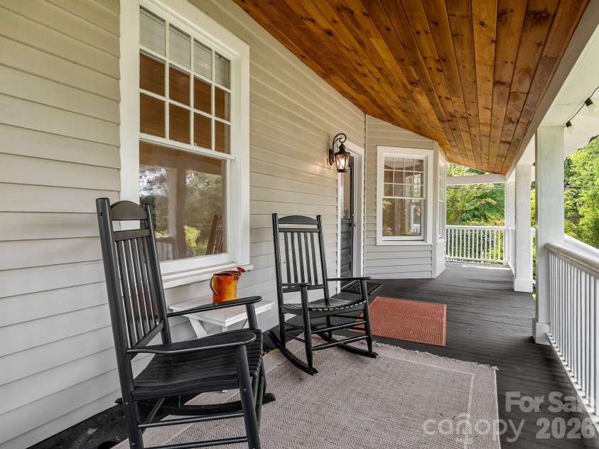 143 Broadway Avenue, Tryon, NC 28782.  MLS# CAR4409140, YatesRealty ID 40315. 