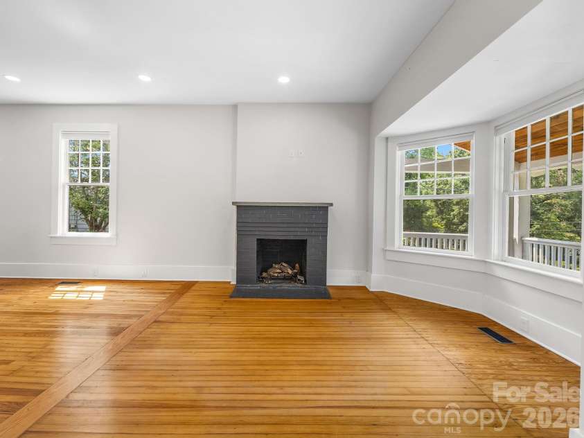 143 Broadway Avenue, Tryon, NC 28782.  MLS# CAR4409140, YatesRealty ID 40315. 